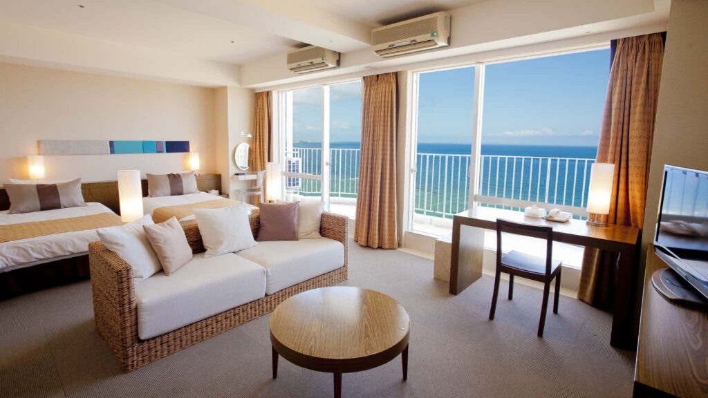 ザ・ビーチタワー沖縄