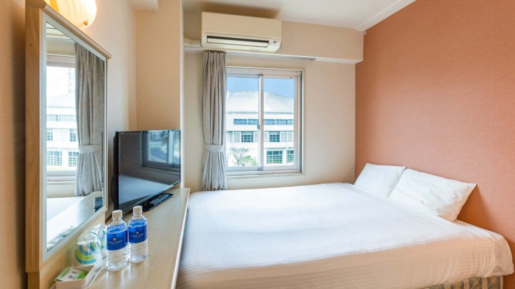 ホテルパークスタジアム那覇