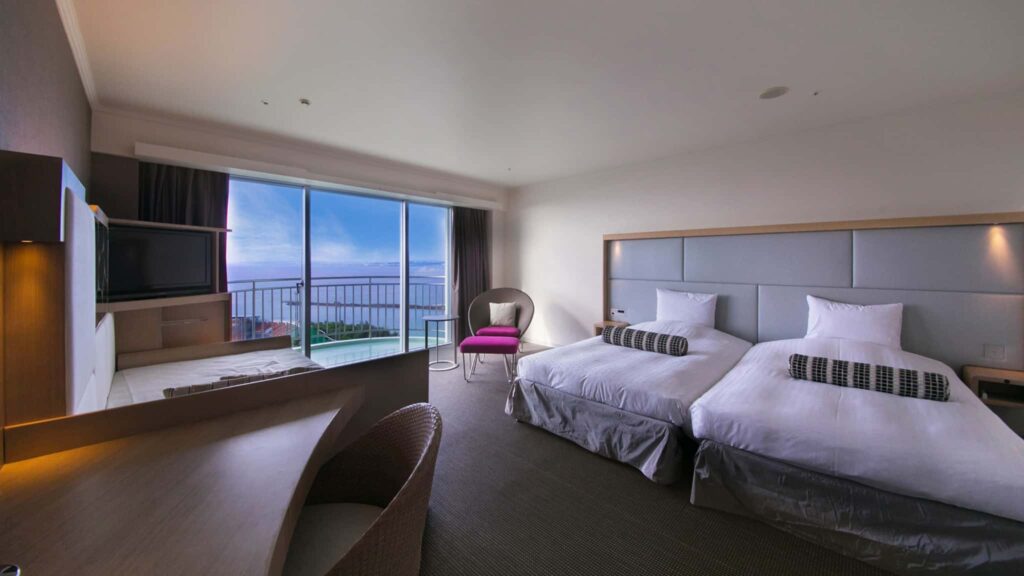 ラグナガーデンホテル