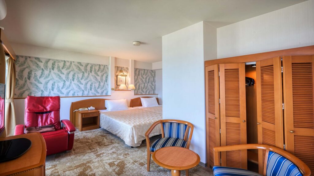 那覇ビーチサイドホテル