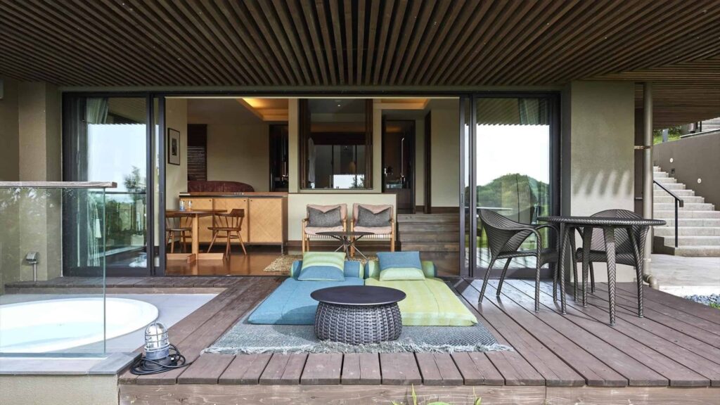 THE HIRAMATSU HOTELS & RESORTS 宜野座
